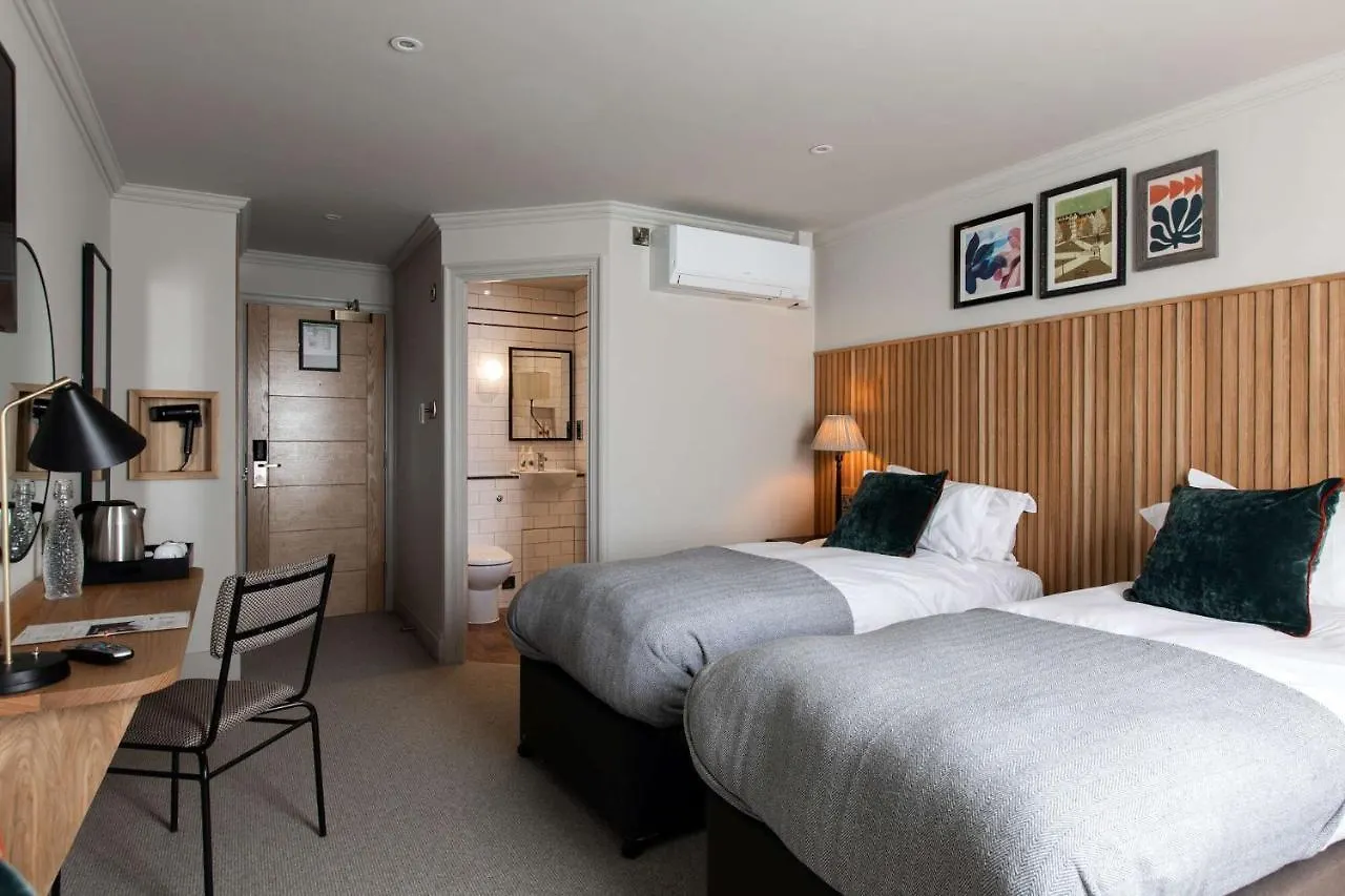 The Park Hotel Теддингтон 3*,