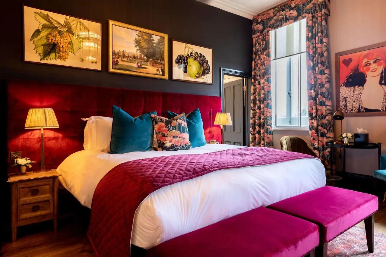 The Park Hotel Теддингтон 3*,
