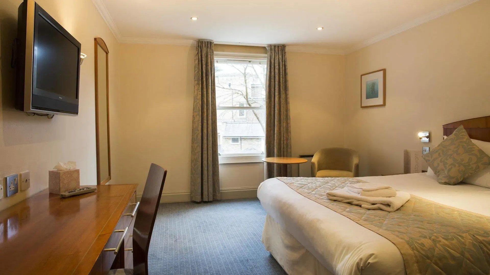 The Park Hotel Teddington