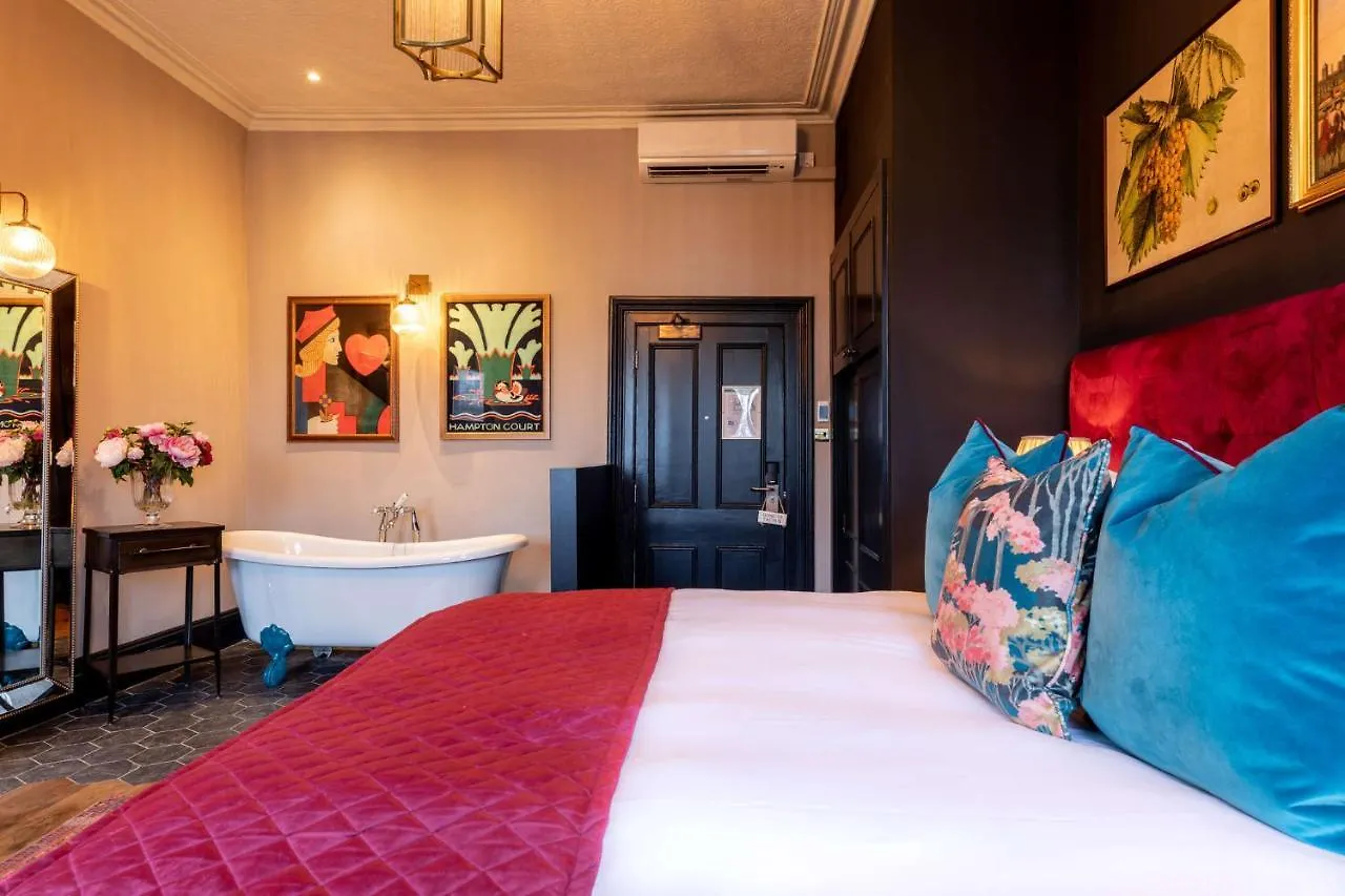 ***  The Park Hotel Teddington United Kingdom
