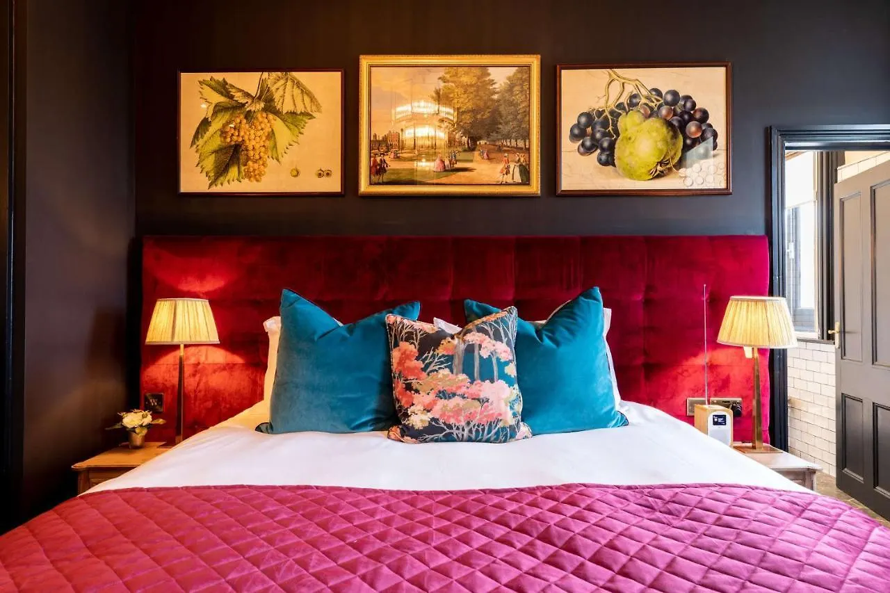 The Park Hotel Teddington